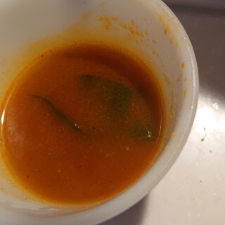 わかめトマト味噌スープ